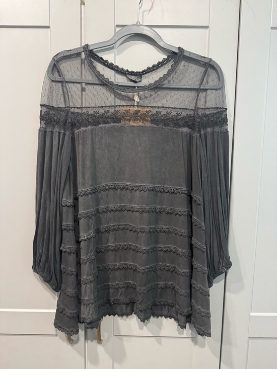 POL Tops - POL Charcoal Gray Lace Yoke Peasant Tunic